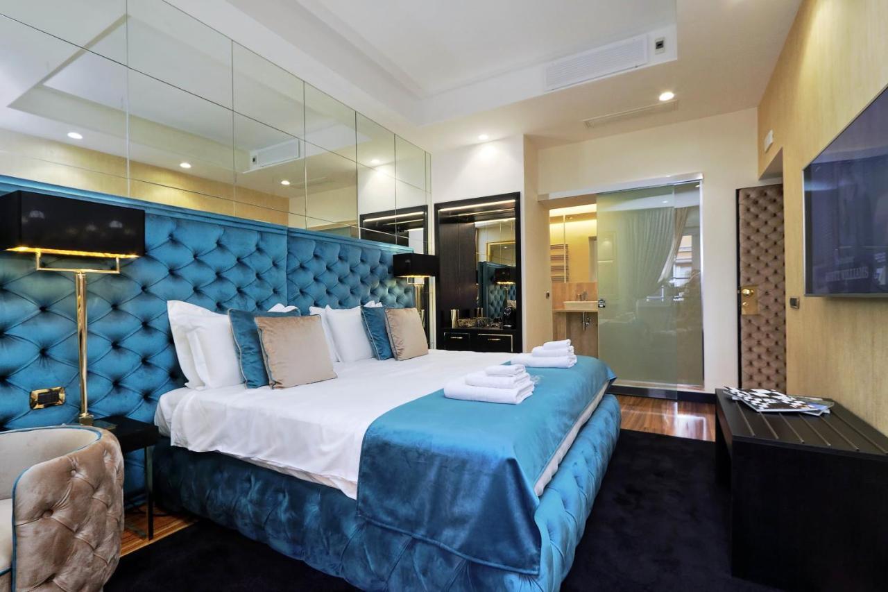 Trevi Diamond Luxury Suites & Jacuzzi Рим Екстер'єр фото